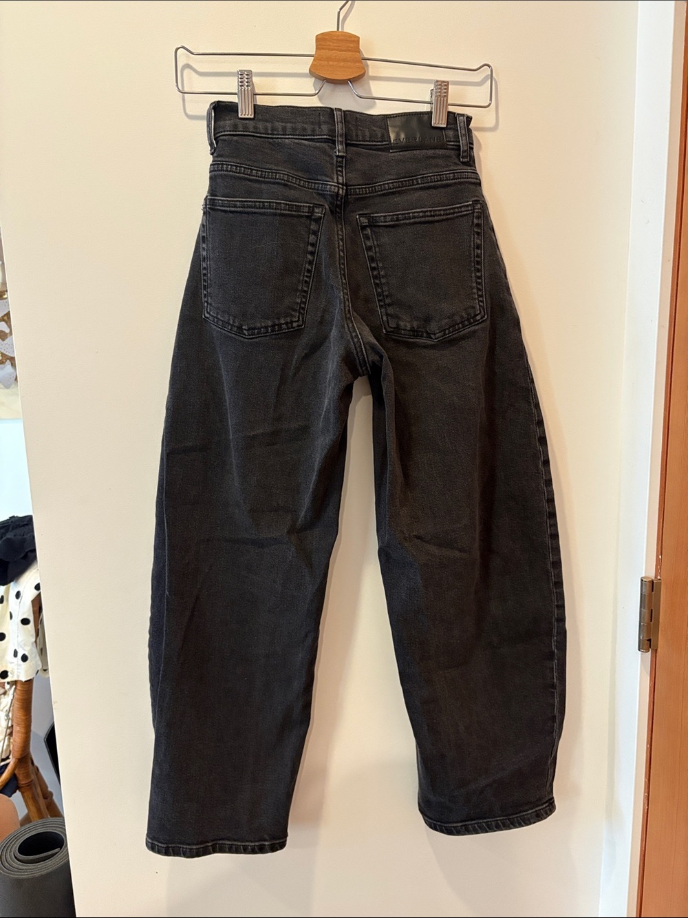 Everlane Black Denim Jeans - Picture 3 of 3